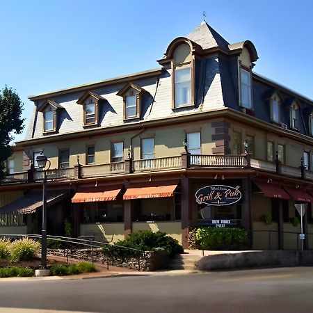 Altland House Inn & Suites Abbottstown ภายนอก รูปภาพ